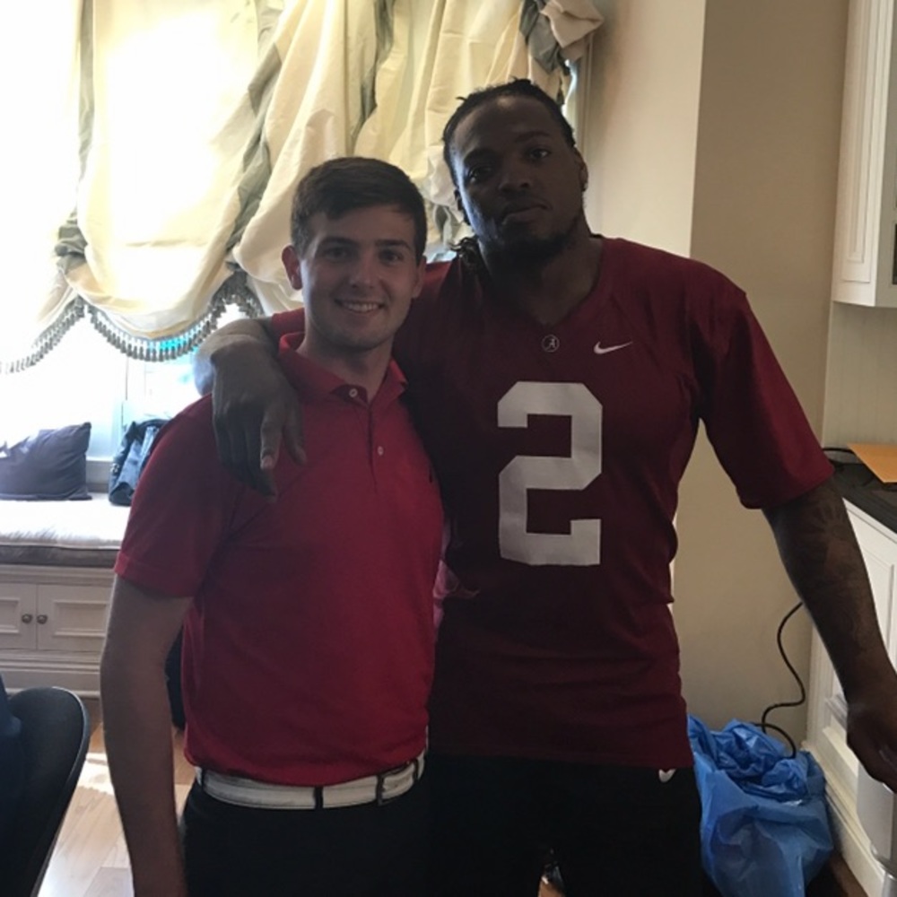 Meet your Posher, Logan